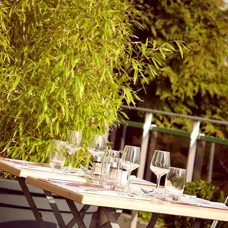 Campanile 3* Villejuif